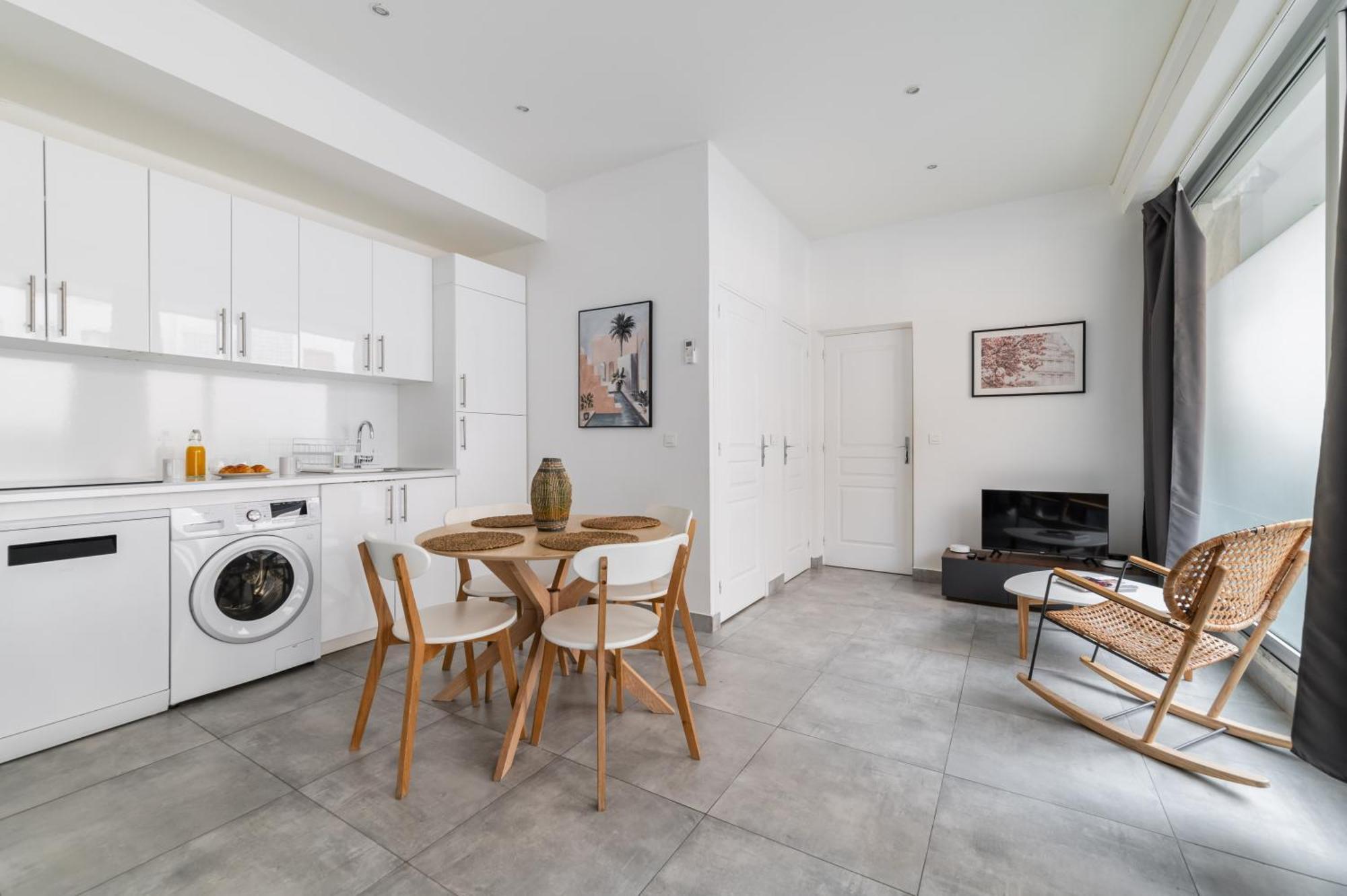 Charmant Appartement Calme Place Du Trocadero - 4P - Flat-Guest Paris Exterior foto